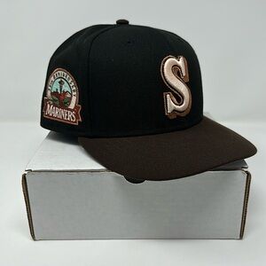 Hat Club Seattle Mariners Black/Brown Fitted Hat Size 7 3/8